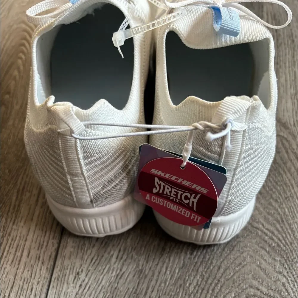 Skechers White and Light Blue Knit Sneakers memory foam wide fit shoes - Picture 6 of 9